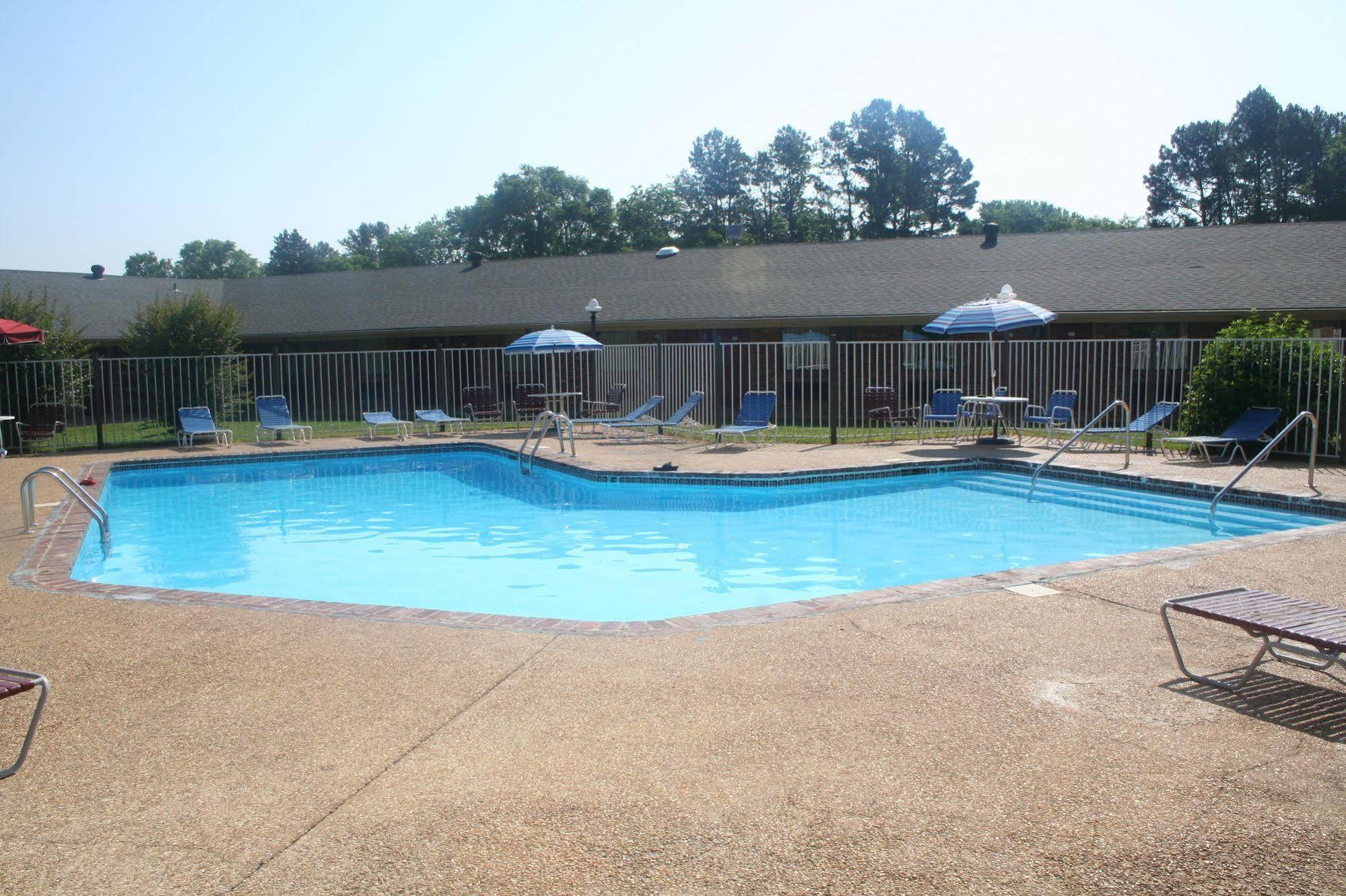 King'S Inn Huntsville Exterior photo