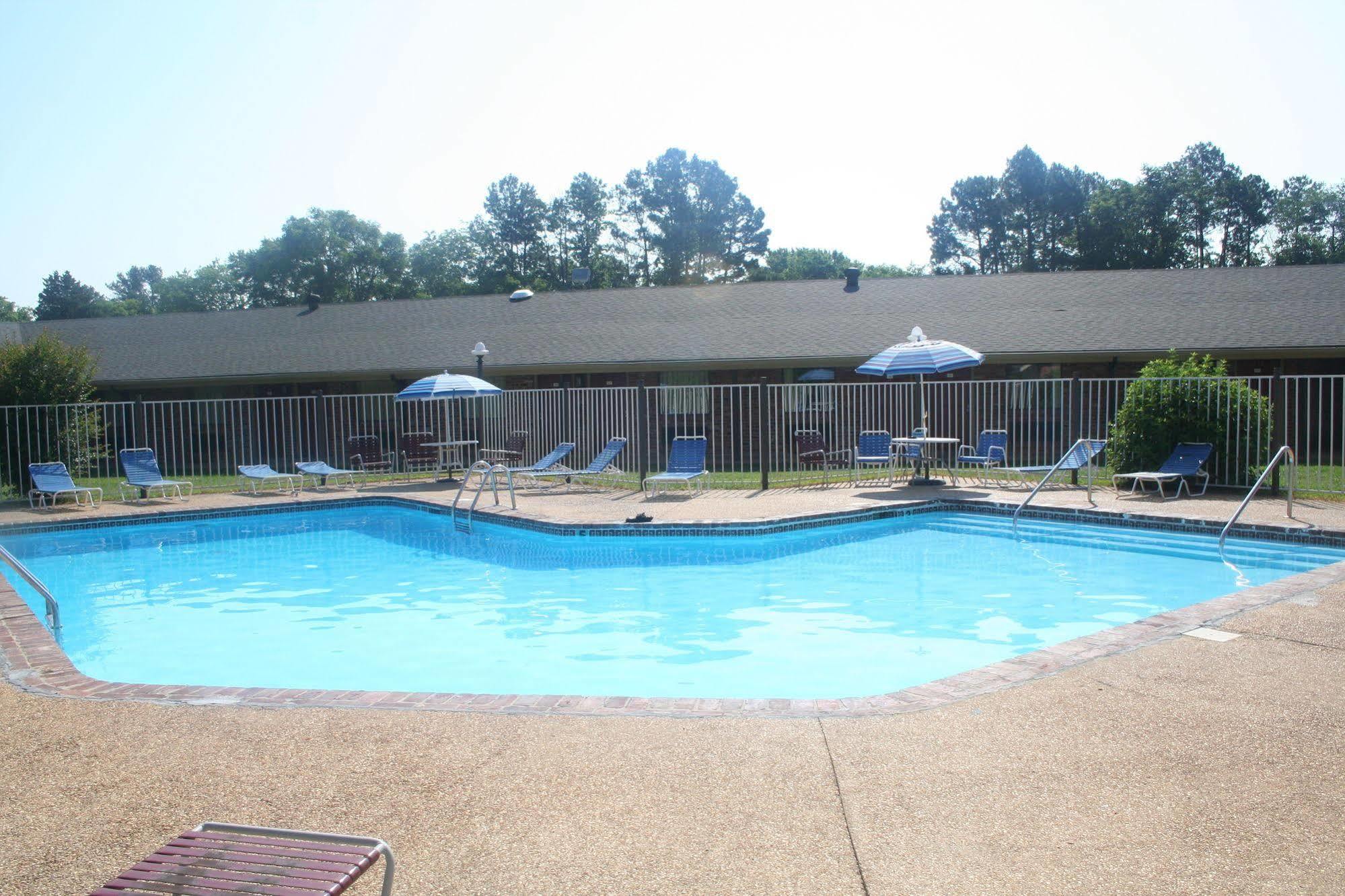 King'S Inn Huntsville Exterior photo
